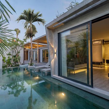 Inspira Seminyak Villa Exterior photo